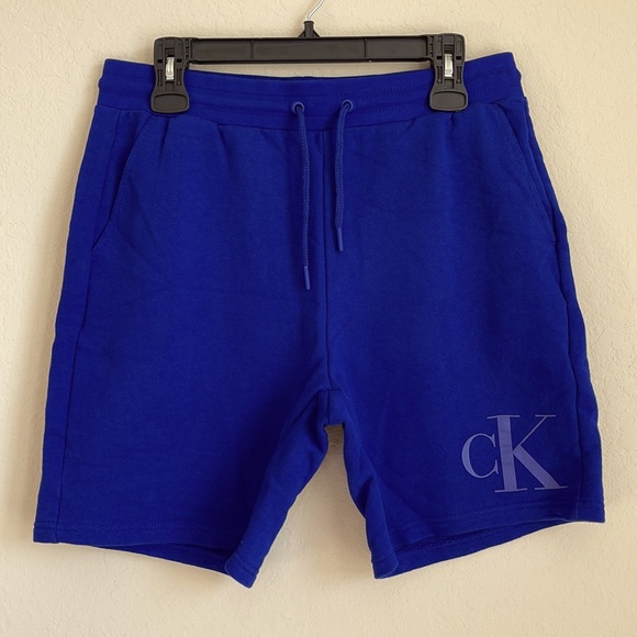 CK Logo short. Size: medium - Picture 1 of 4